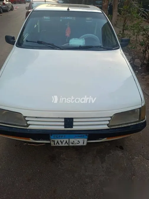 بيجو 405 2000 أبيض مستعملة للبيع - 4