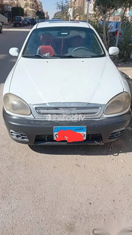 Chevrolet Lanos 2010 White Used for Sale - 2