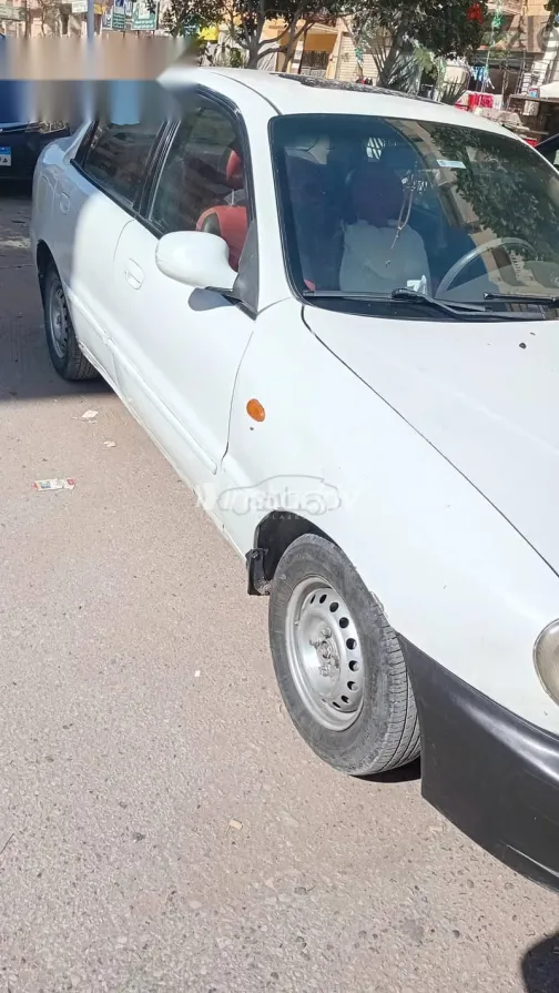 Chevrolet Lanos 2010 White Used for Sale - 6