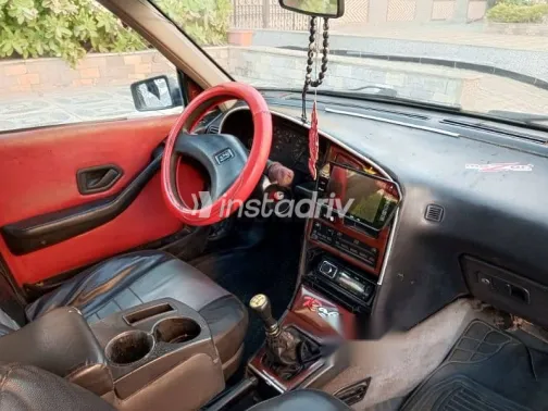 بيجو 405 1995 أحمر مستعملة للبيع - 5