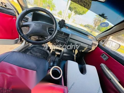 كيا برايد 2002 رمادي مستعملة للبيع - 3
