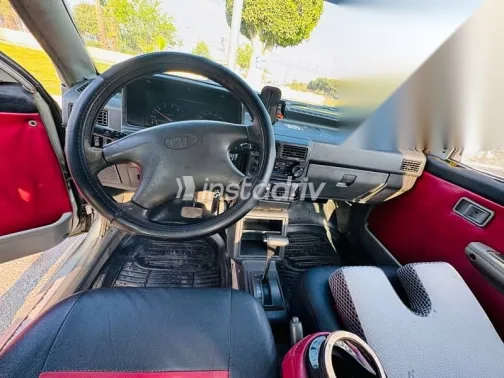 كيا برايد 2002 رمادي مستعملة للبيع - 4