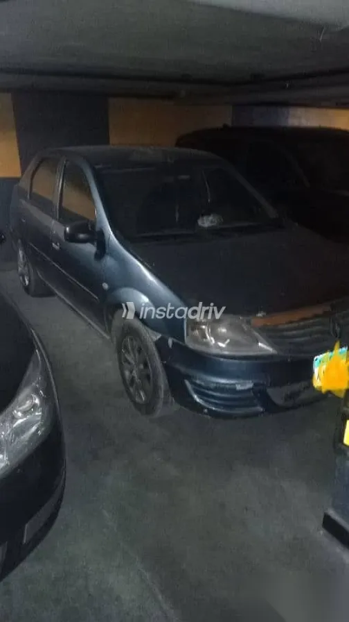 رينو 11 2011 أزرق غامق مستعملة للبيع - 2