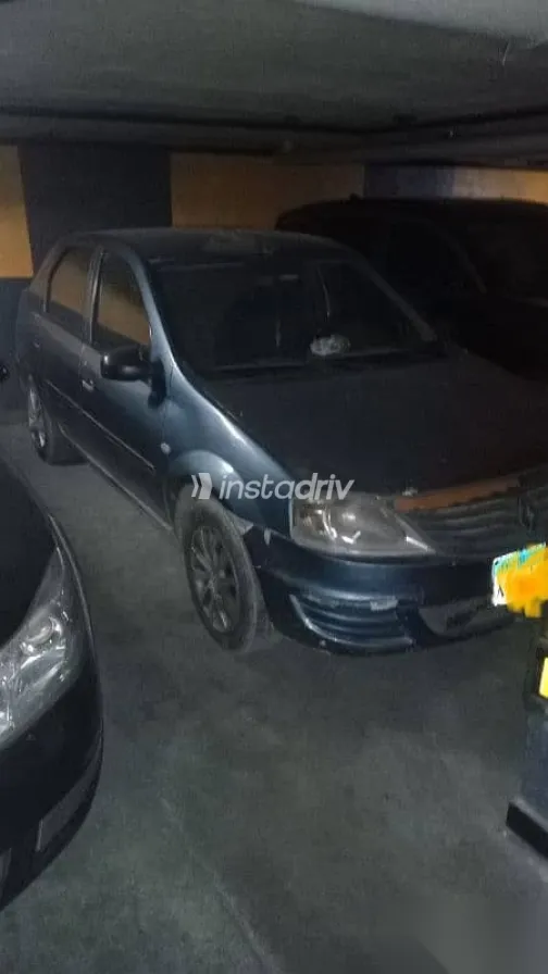 رينو 11 2011 أزرق غامق مستعملة للبيع - 3