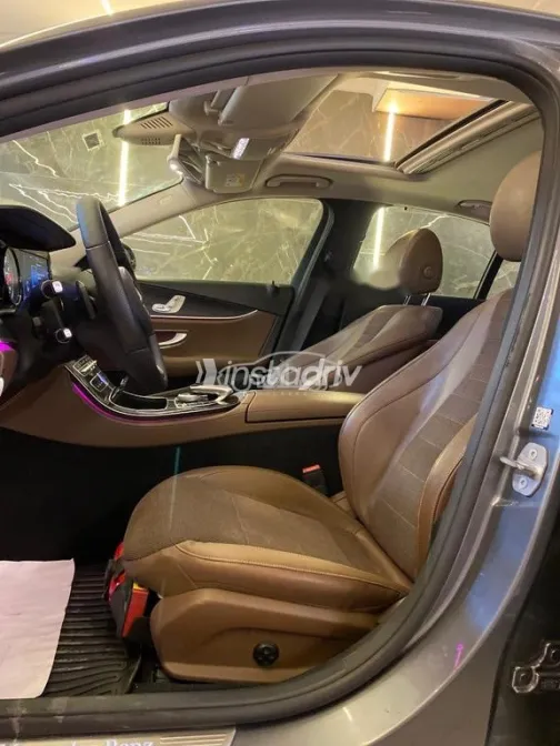 مرسيدس E 180 2017 رمادي مستعملة للبيع - 5