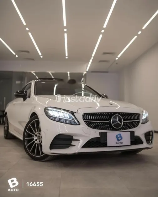 Mercedes C 180 2021 White Used for Sale - 2