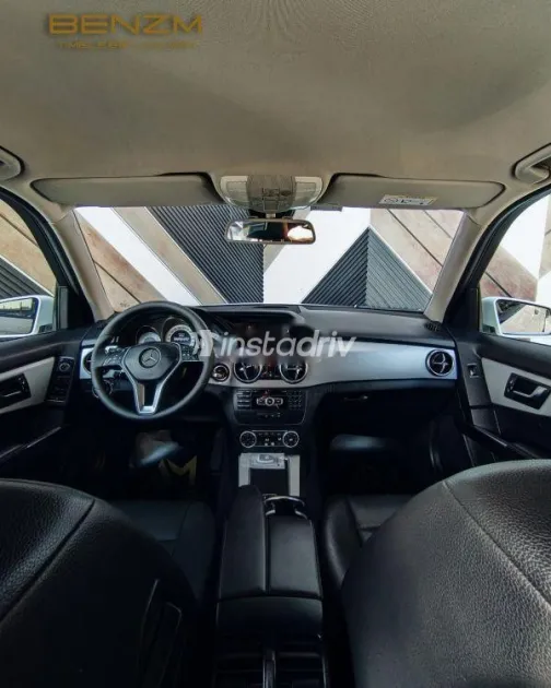 Mercedes GLK 2015 White Used for Sale - 3