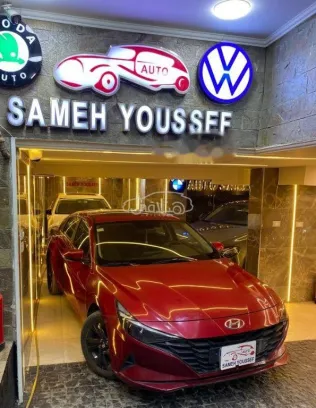 هيونداي إلنترا 2021 أحمر مستعملة للبيع