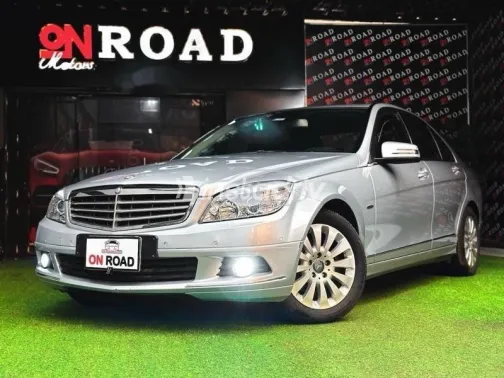 Mercedes C 180 2010 Silver Used for Sale - 3