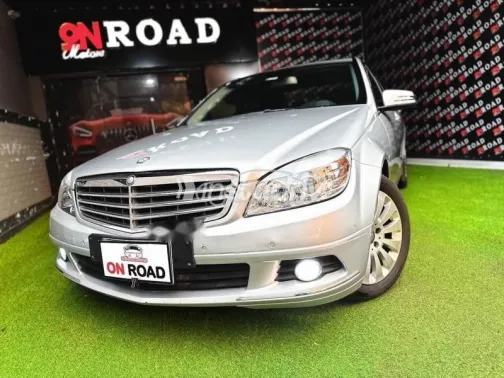 Mercedes C 180 2010 Silver Used for Sale - 4