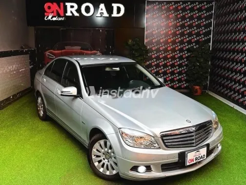 Mercedes C 180 2010 Silver Used for Sale - 5