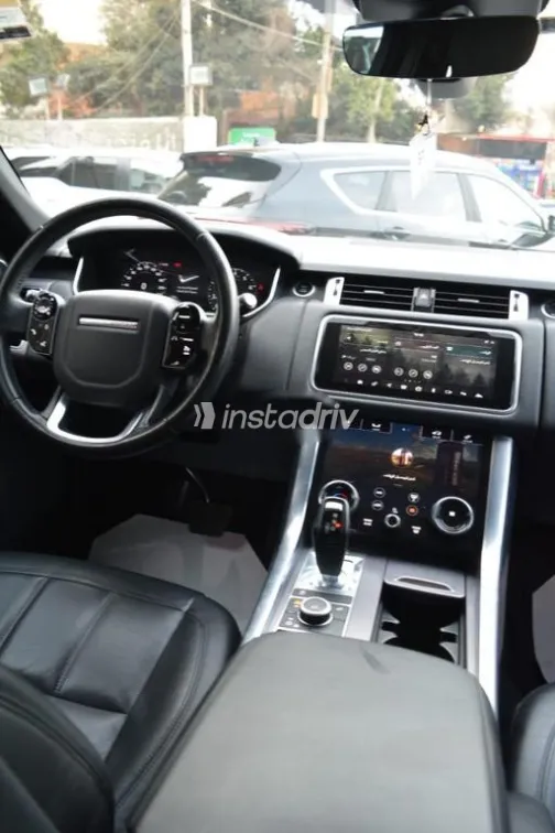 لاند روفر رنج روفر سبورت 2021 أزرق غامق مستعملة للبيع - 4