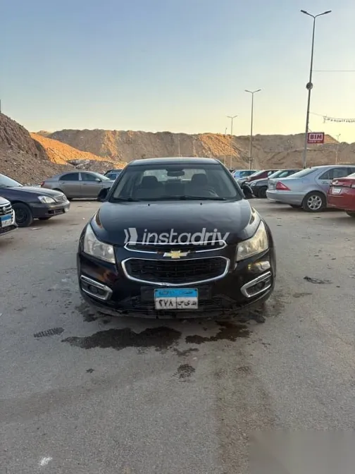 شيفروليه كروز 2016 أسود مستعملة للبيع - 1