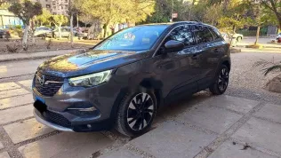 اوبل جراند لاند 2018 رمادي مستعملة للبيع