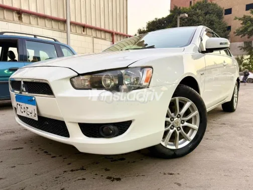 ميتسوبيشي لانسر اى اكس شارك 2016 أبيض مستعملة للبيع - 1