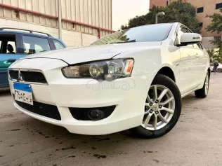 Mitsubishi Lancer EX Shark 2016 White Used for Sale