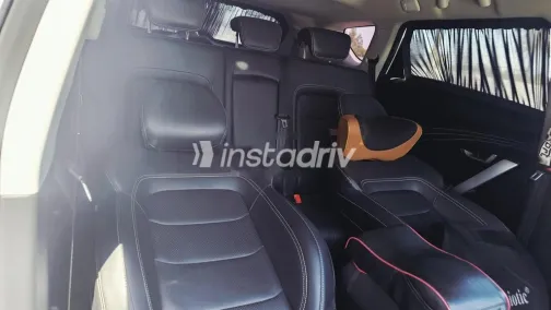 جيتور X70 2022 أبيض مستعملة للبيع - 5