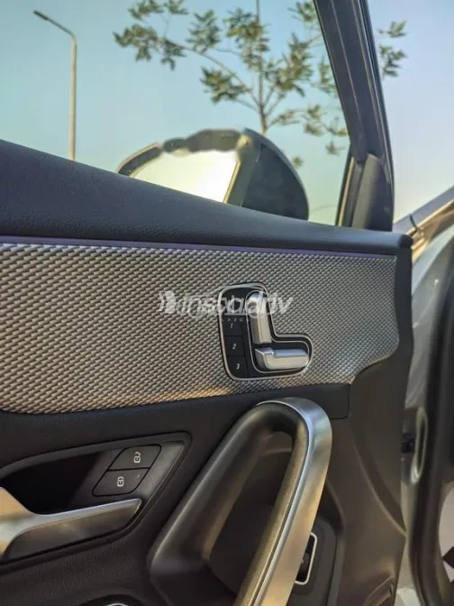 Mercedes A 180 2021 Gray Used for Sale - 5