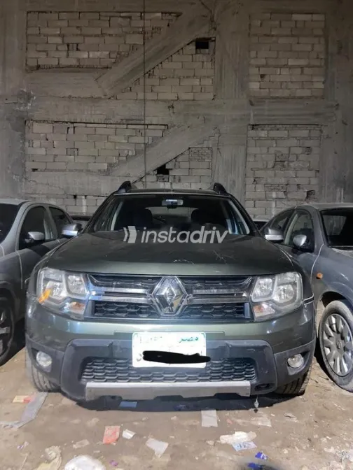 رينو داستر 2015 بني مستعملة للبيع - 3