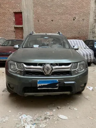 رينو داستر 2015 بني مستعملة للبيع
