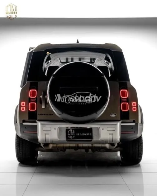 لاند روفر ديفندر 2021 بني مستعملة للبيع - 5