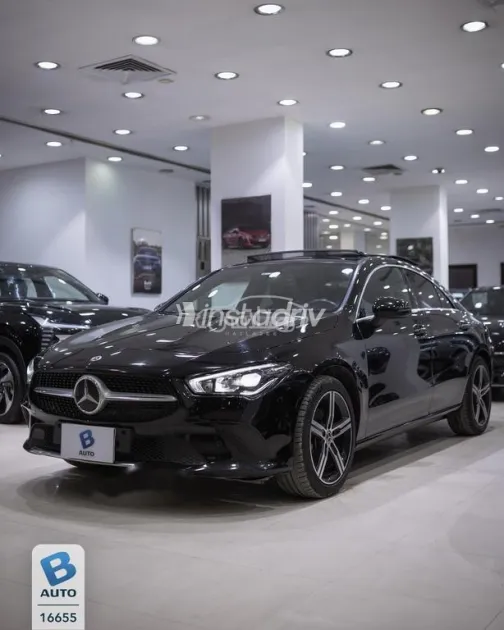 Mercedes CLA 200 2022 Black Used for Sale - 1