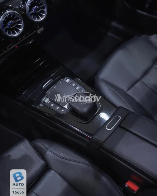 Mercedes CLA 200 2022 Black Used for Sale - 5