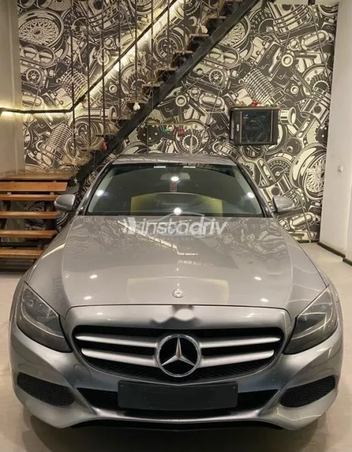 Mercedes C 180 2015 Gray Used for Sale - 2