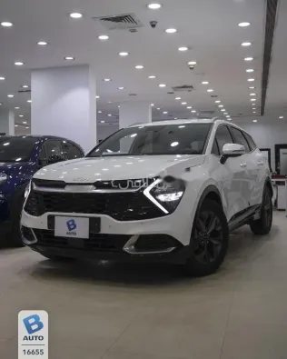 Kia Sportage 2023 White Used for Sale