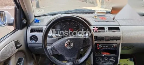 فولكس فاغن بوينتر 2001 أزرق غامق مستعملة للبيع - 4