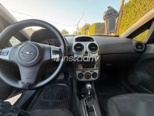 اوبل كورسا 2012 فضي مستعملة للبيع - 4