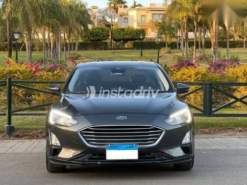 Ford Focus 2022 Gray Used for Sale - 3
