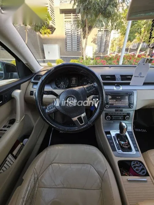 فولكس فاغن باسات 2012 أسود مستعملة للبيع - 6