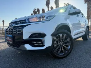 شيرى تيجو 2025 أبيض مستعملة للبيع