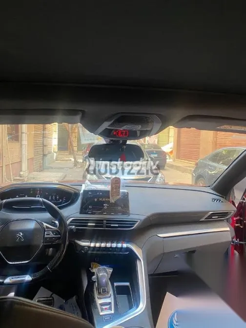 بيجو 3008 2020 أحمر مستعملة للبيع - 6