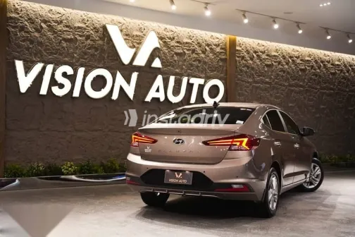 Hyundai Elantra 2026 Gold New for Sale - 6