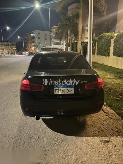 بي ام دبليو 318 2018 أسود مستعملة للبيع - 2