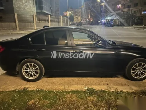 بي ام دبليو 318 2018 أسود مستعملة للبيع - 4