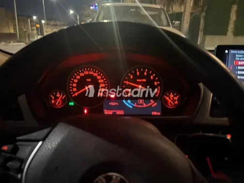 بي ام دبليو 318 2018 أسود مستعملة للبيع - 5