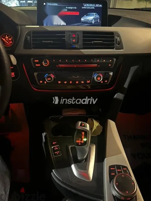 بي ام دبليو 318 2018 أسود مستعملة للبيع - 6