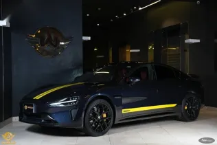 شاومي اس يو 7 2025 أبيض مستعملة للبيع