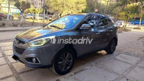هيونداي IX 35 2015 رمادي مستعملة للبيع - 1