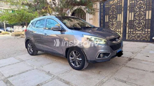 هيونداي IX 35 2015 رمادي مستعملة للبيع - 3