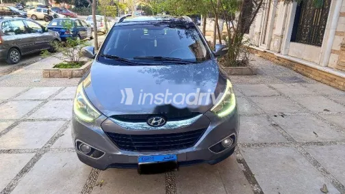 هيونداي IX 35 2015 رمادي مستعملة للبيع - 4