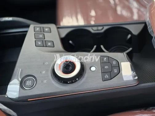 كيا سبورتاج 2025 أبيض مستعملة للبيع - 2