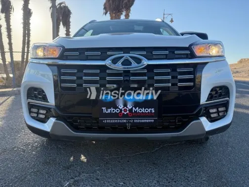 Chery Tiggo 8 2025 White Used for Sale - 3