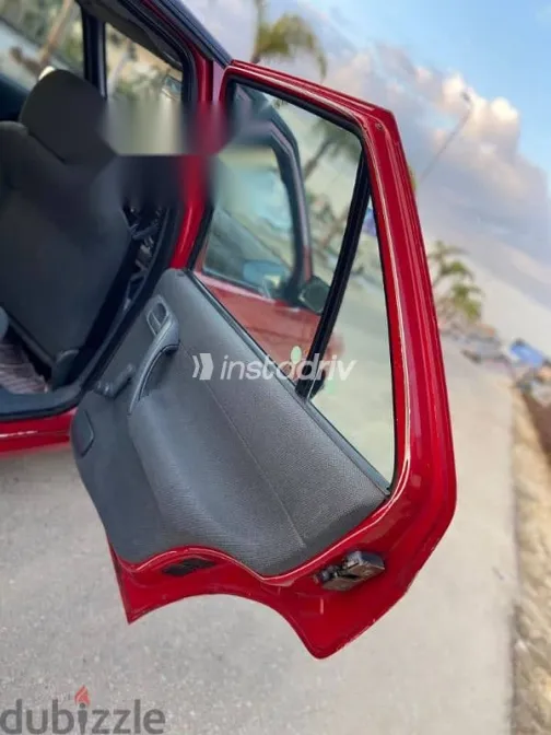 سكودا فيليشيا 1996 أحمر مستعملة للبيع - 7