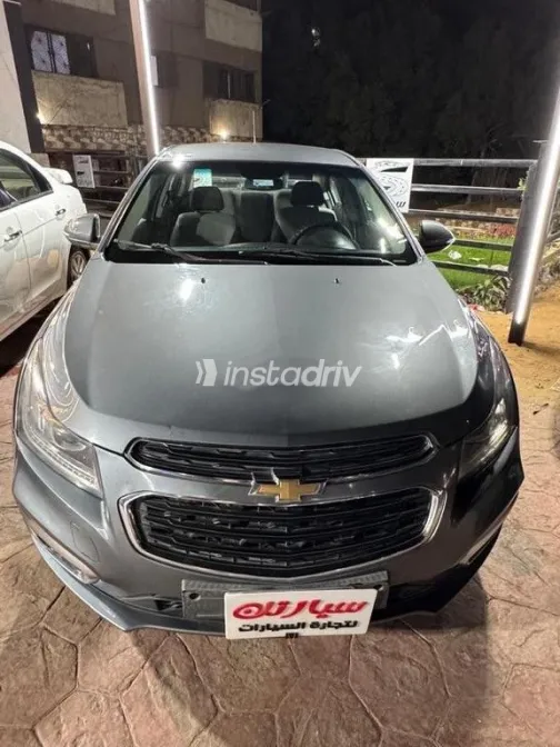 شيفروليه كروز 2016 رمادي مستعملة للبيع - 1