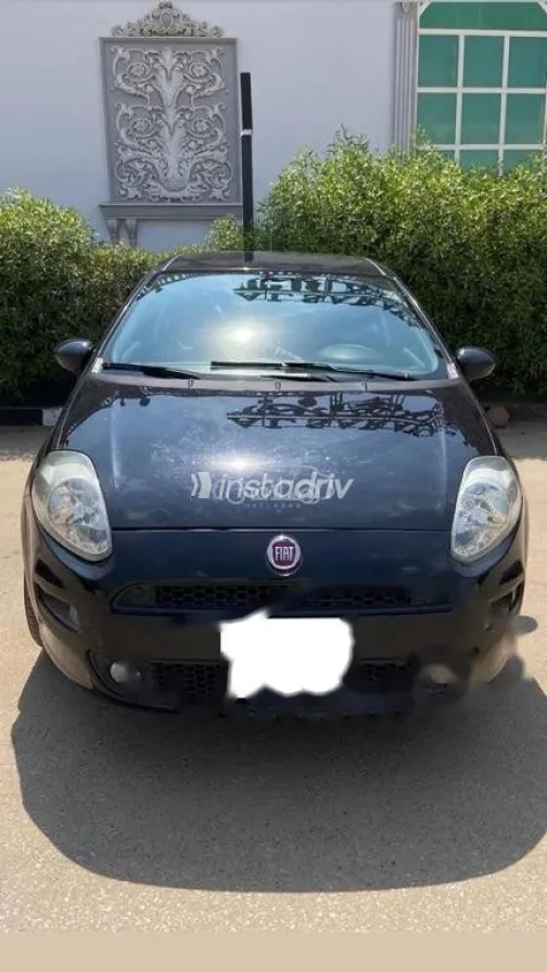 Fiat Punto 2016 Black Used for Sale - 1