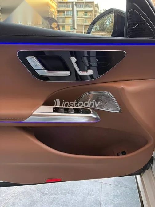 مرسيدس E 200 2025 أبيض جديدة للبيع - 5